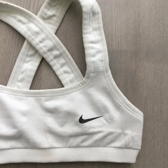 Nike White / Cream Dri-Fit Lightweight Cross Back Sports Bra - Picture 1 of 7